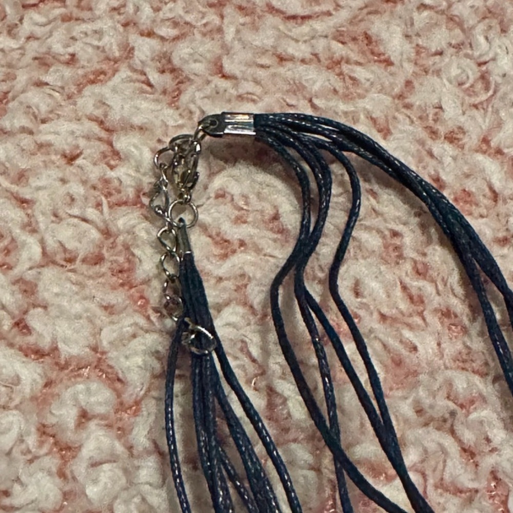 Elegant Blue and Silver Necklace - Picture 5 of 7